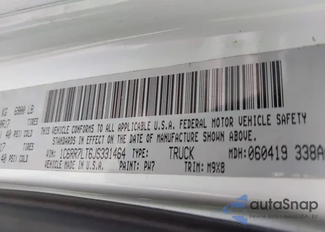 2018 Ram 1500 Slt 4X4 5'7 Box z USA, uszkodzony, nr VIN 1C6RR7LT6JS331464